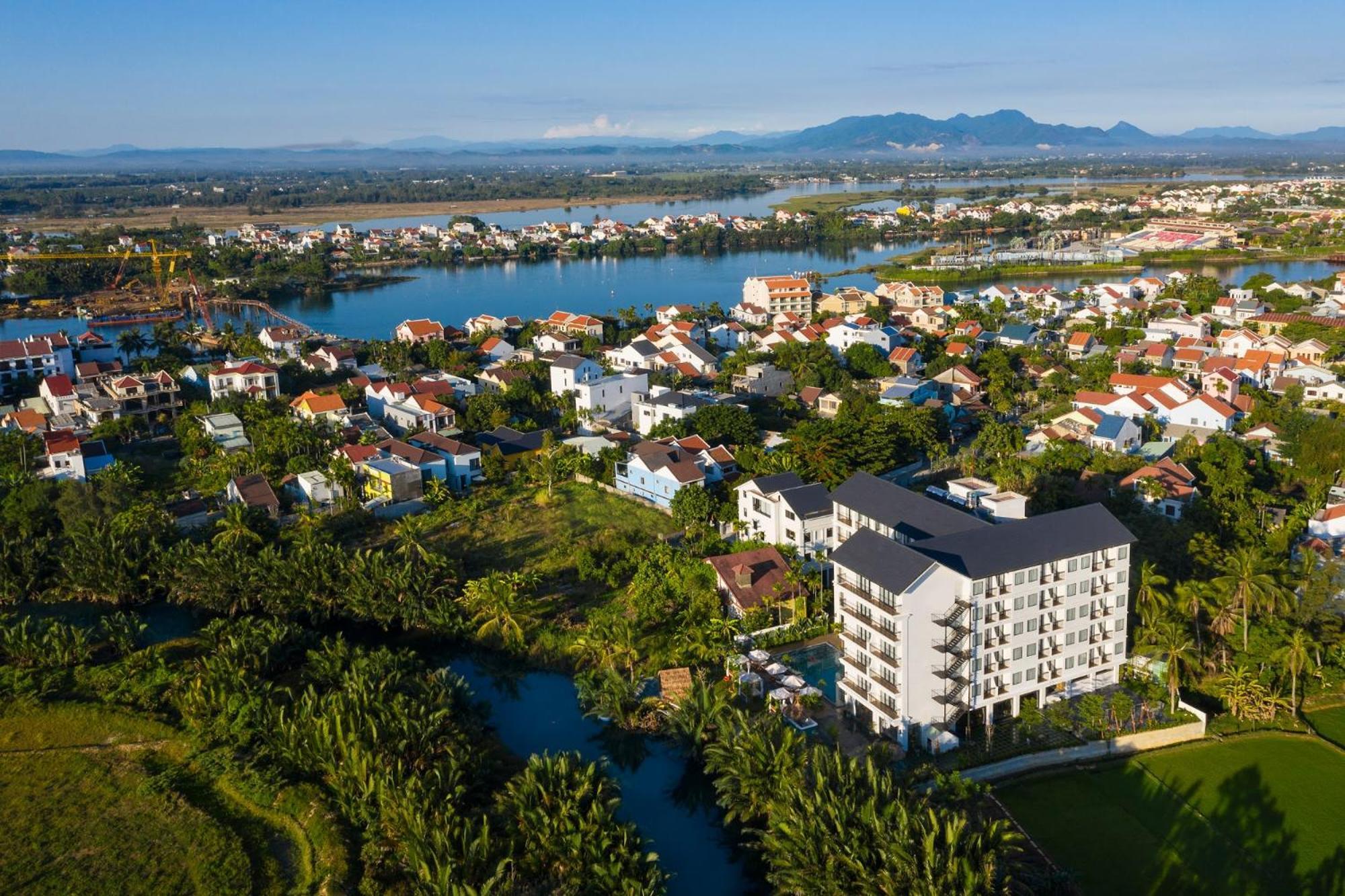 Shining Riverside Hoi An Boutique & Spa Экстерьер фото